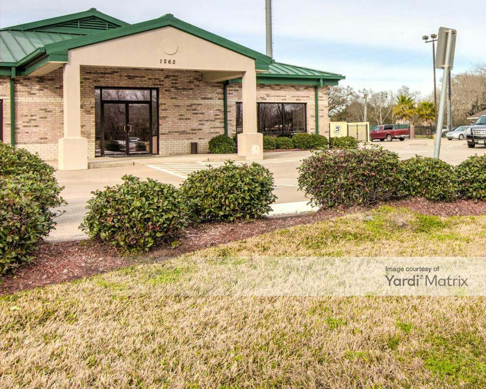 Community Storage 12620 West Bellfort Avenue, Houston RentCafe